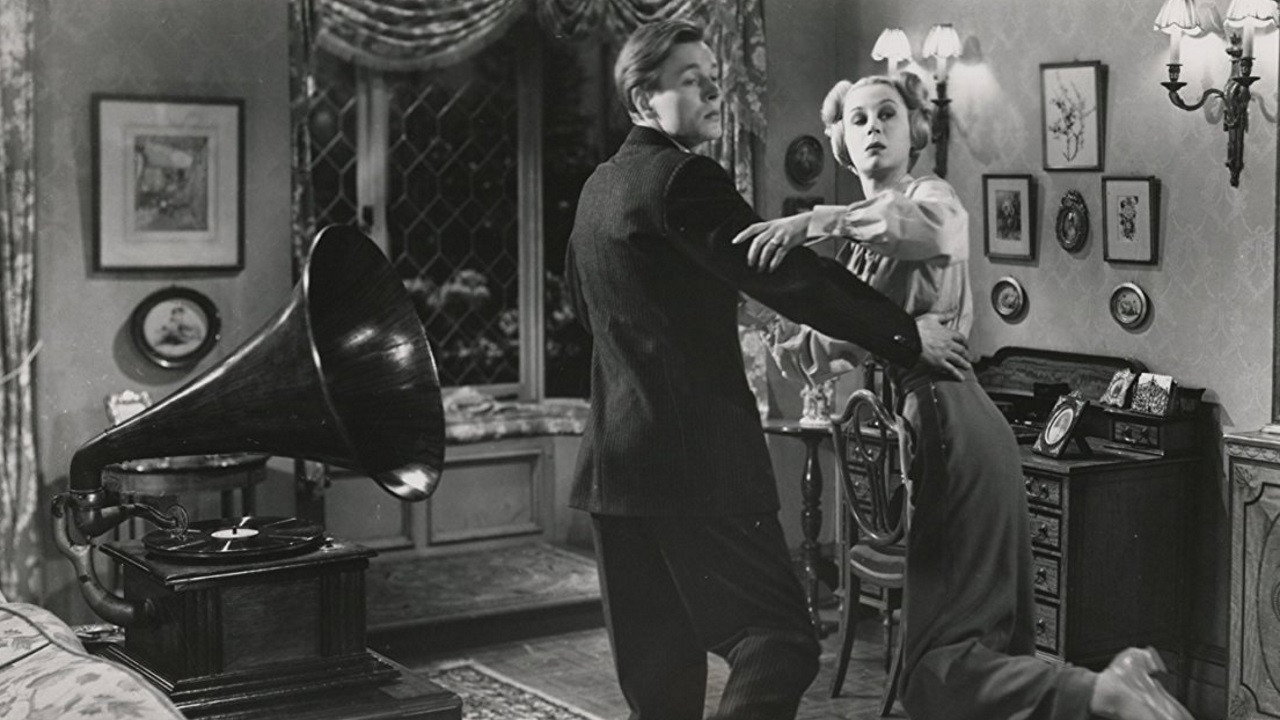 The Winslow Boy scene photo