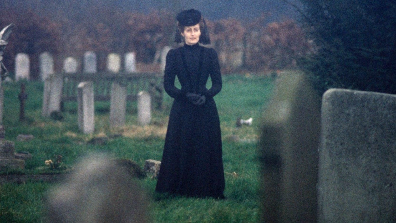 The Woman in Black scene photo