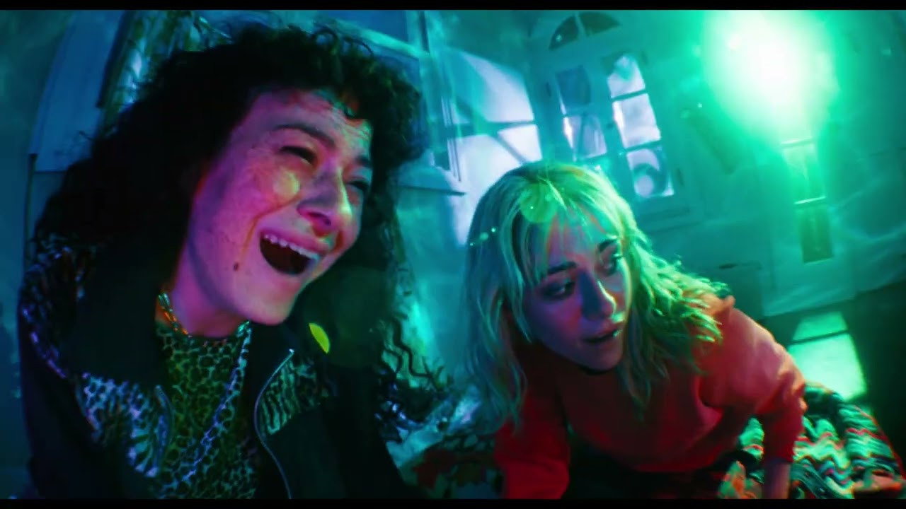 The Wrong Girls scene photo