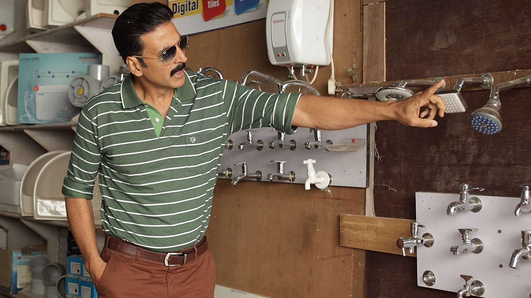 Toilet - Ek Prem Katha scene photo