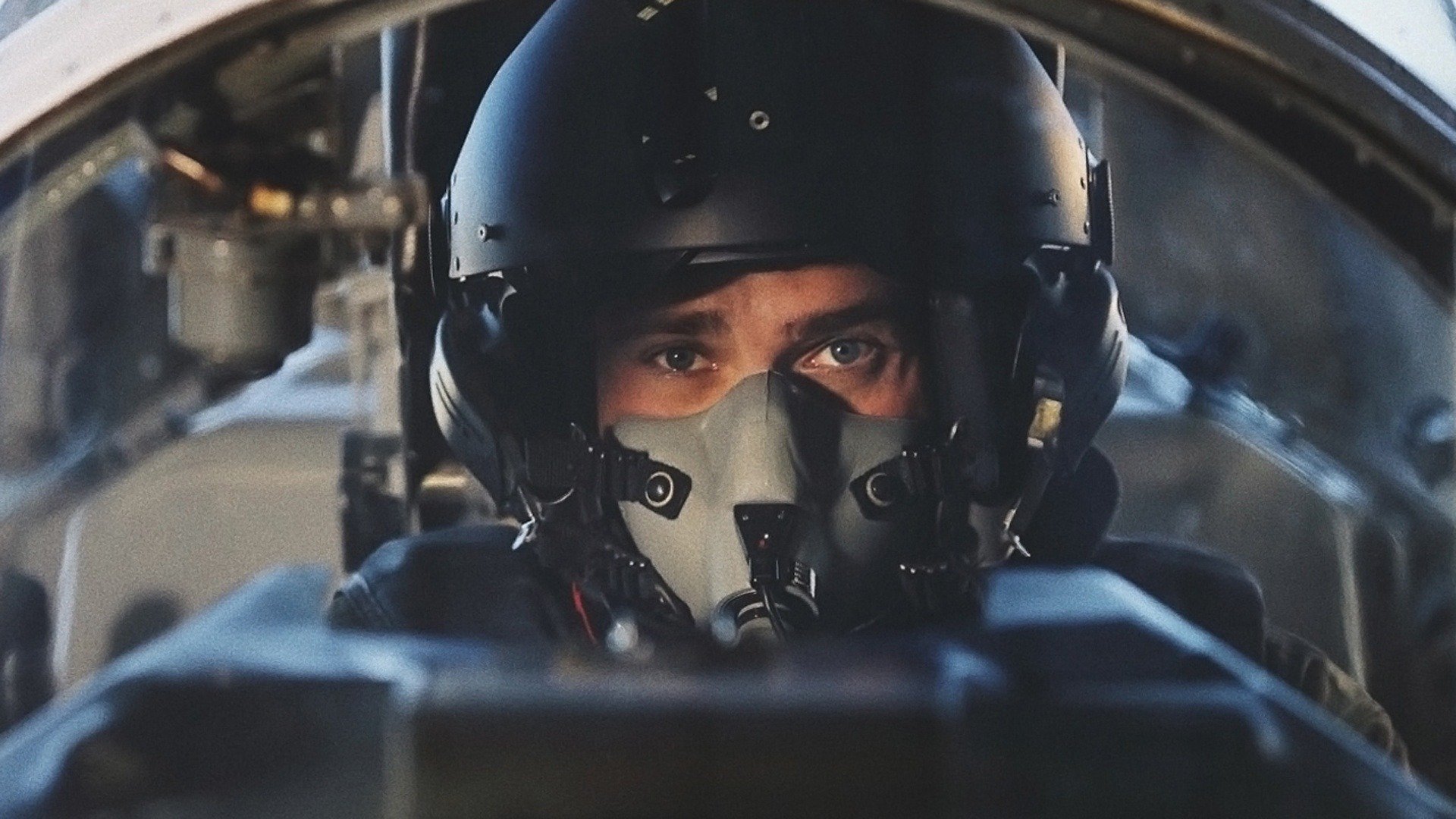 Top Gunner scene photo