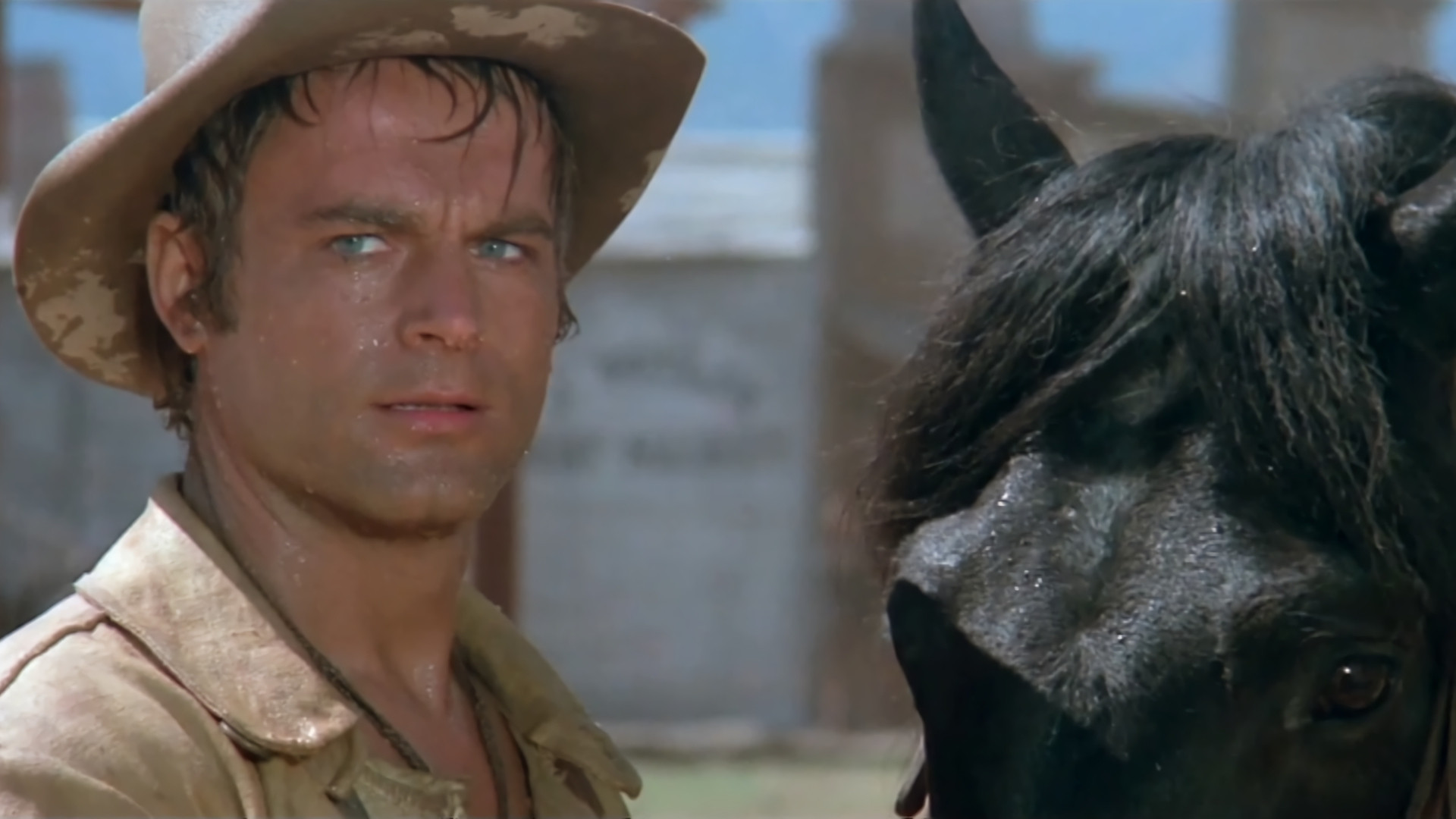 Un genio, due compari, un pollo scene photo