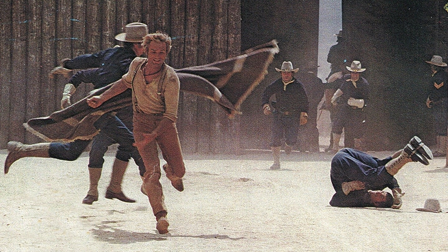 Un genio, due compari, un pollo scene photo