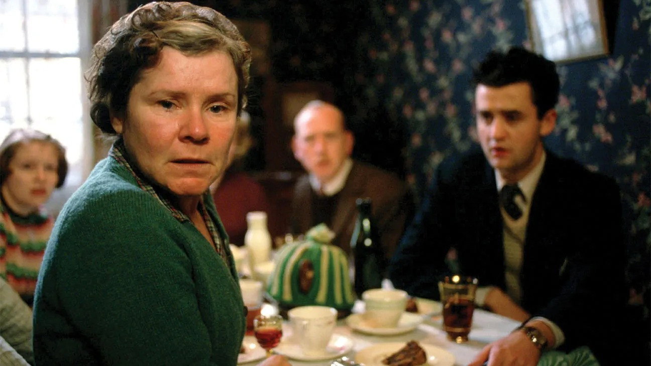 Vera Drake scene photo