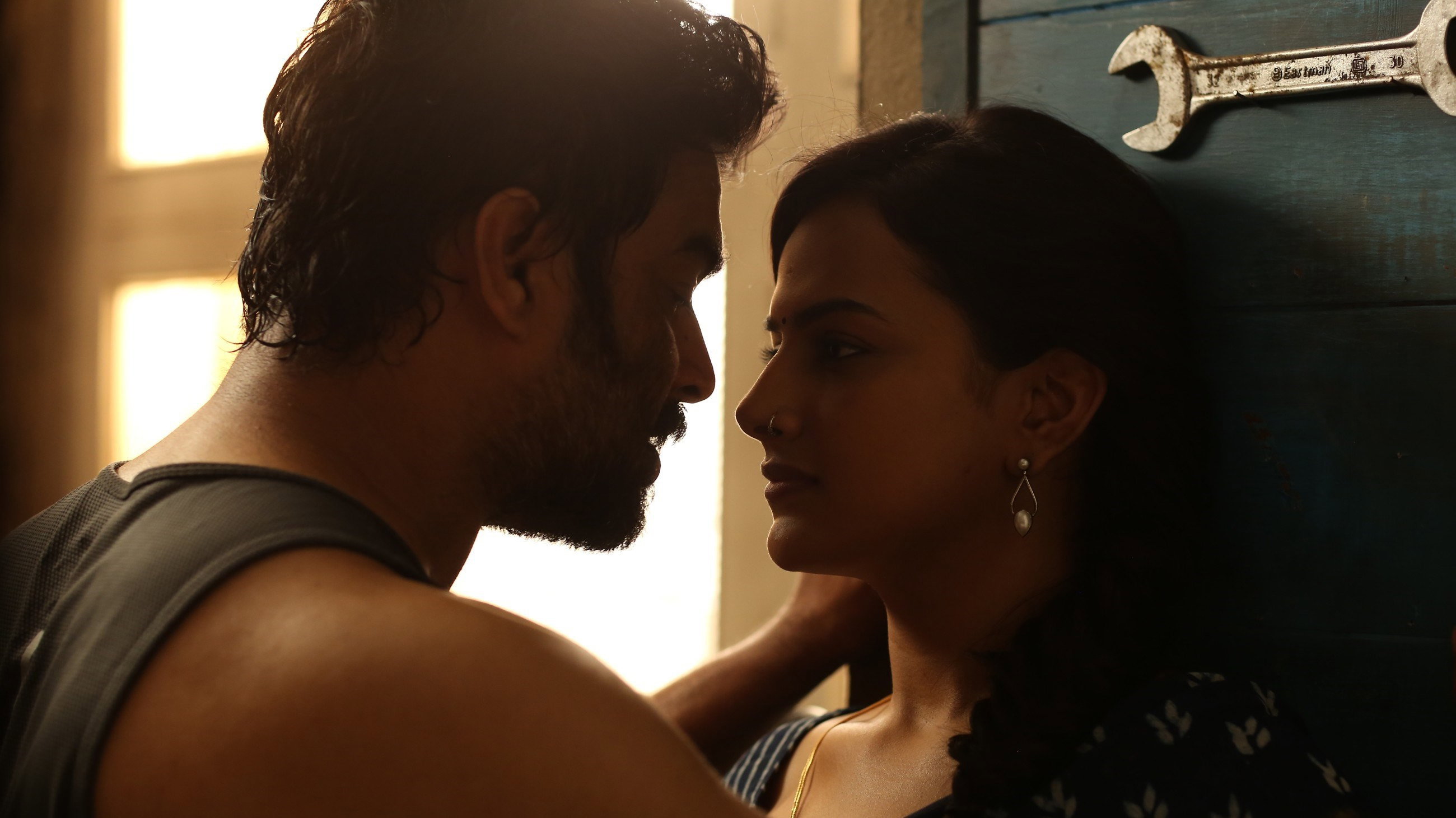 Vikram Vedha scene photo