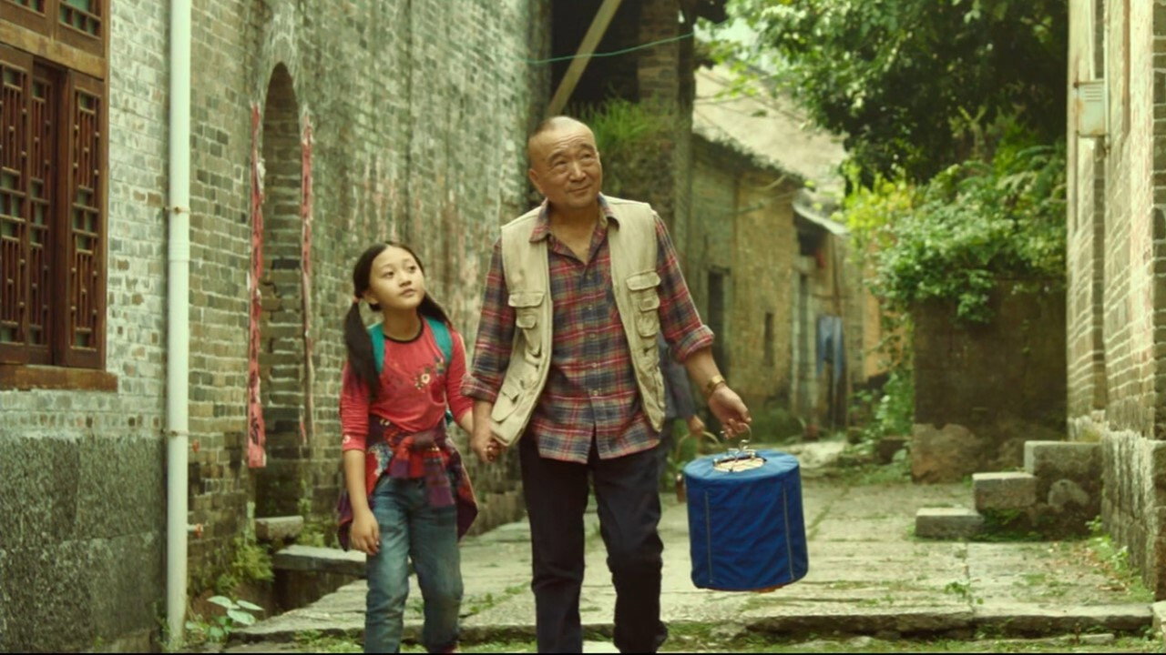 Ye Ying - Le promeneur d'oiseau scene photo