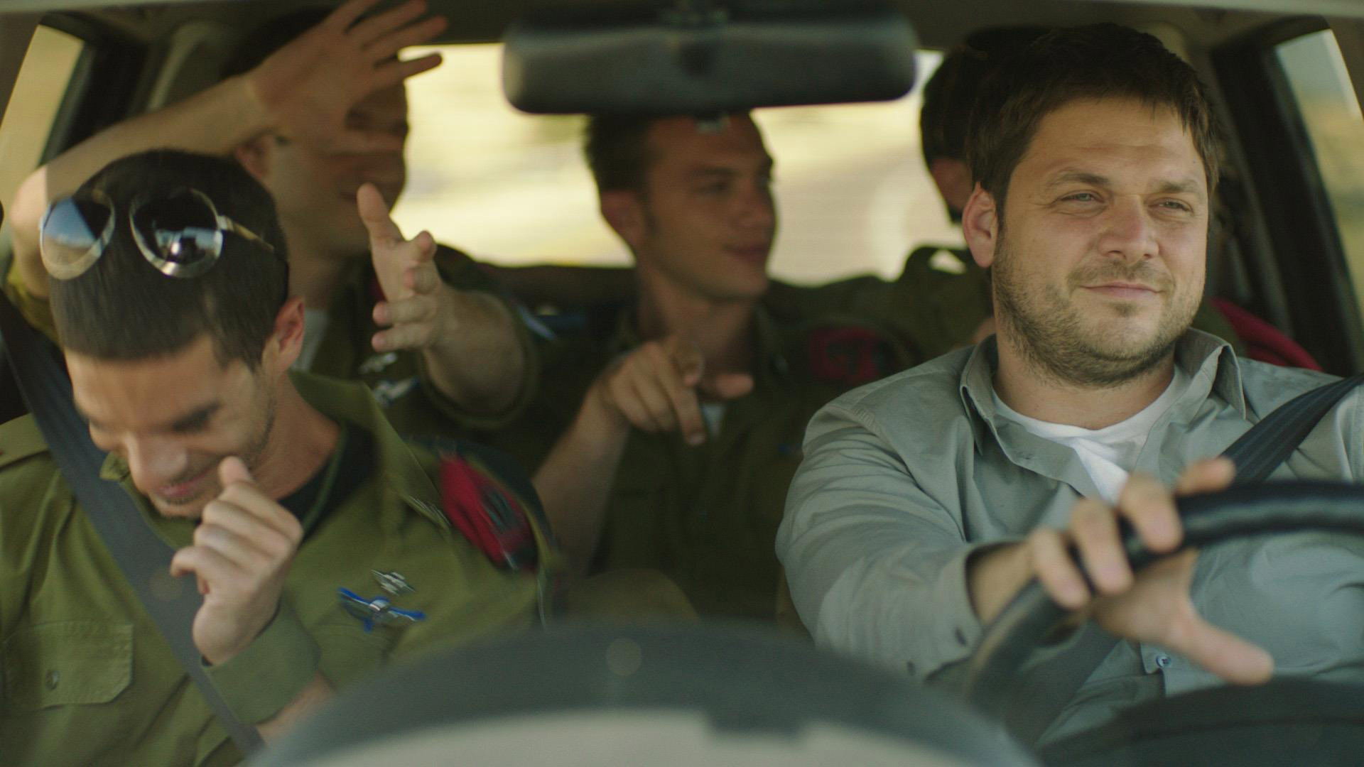 Yossi scene photo