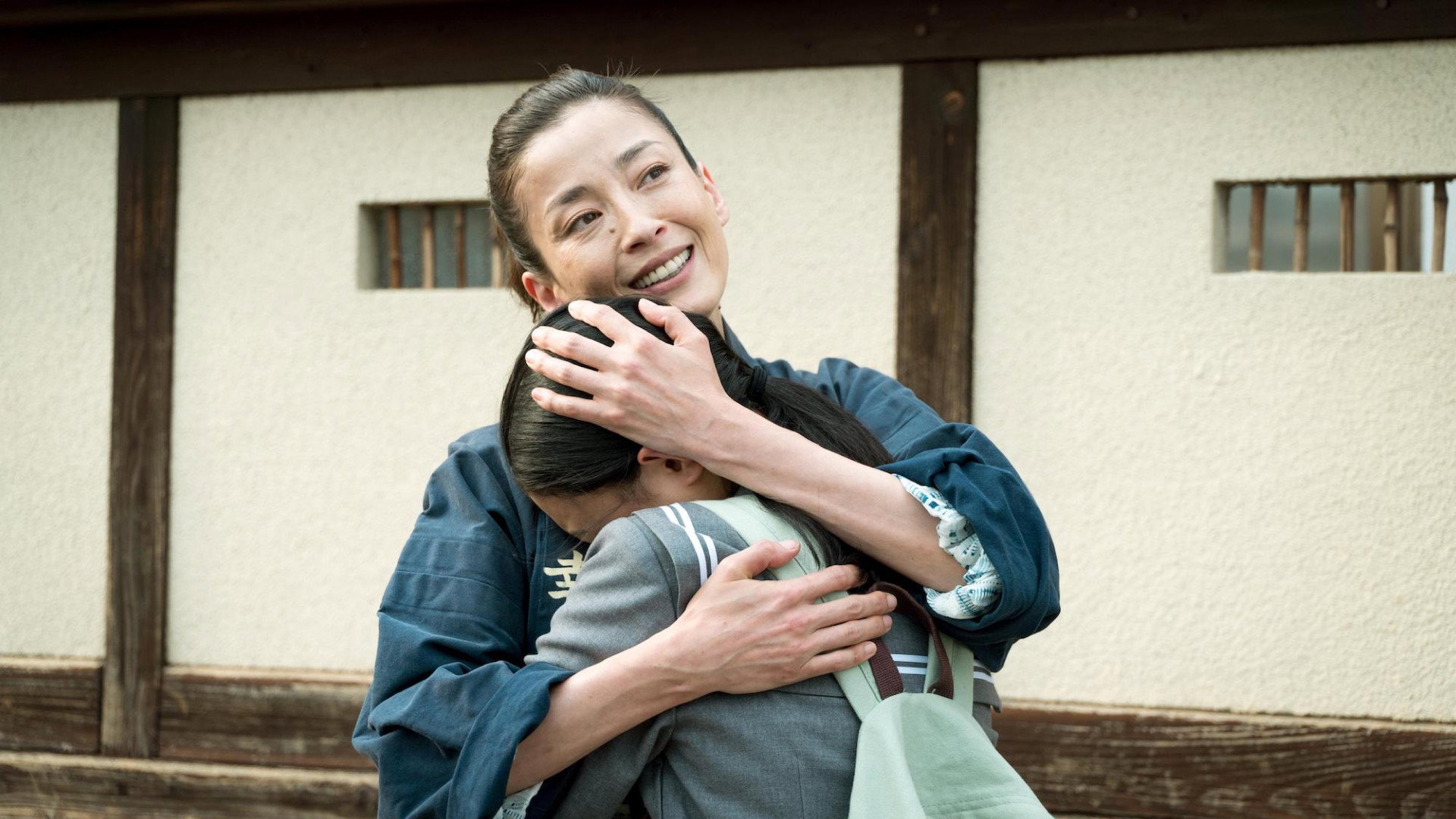 Yu o wakasu hodo no atsui ai scene photo